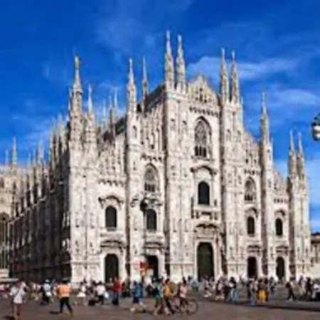 3-1 Of 11 In An Exclusive By Italian דירה *