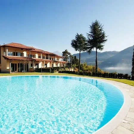 3-1 Of 11 In An Exclusive By Italian Apartment *