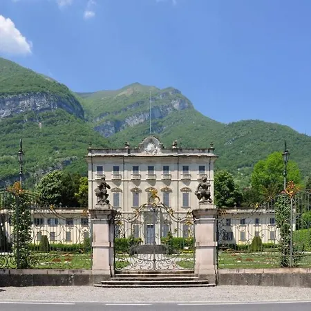 3-1 Of 11 In An Exclusive By Italian